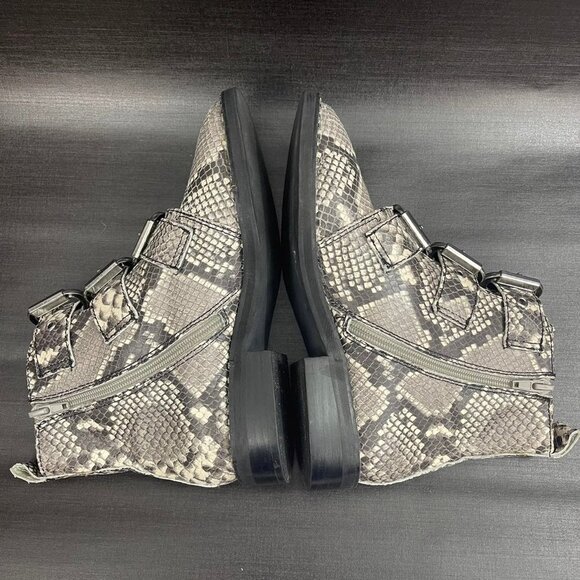 Steve Madden ReCharge Ankle Boots Booties Buckle slip on snake print shoes - Picture 8 of 11